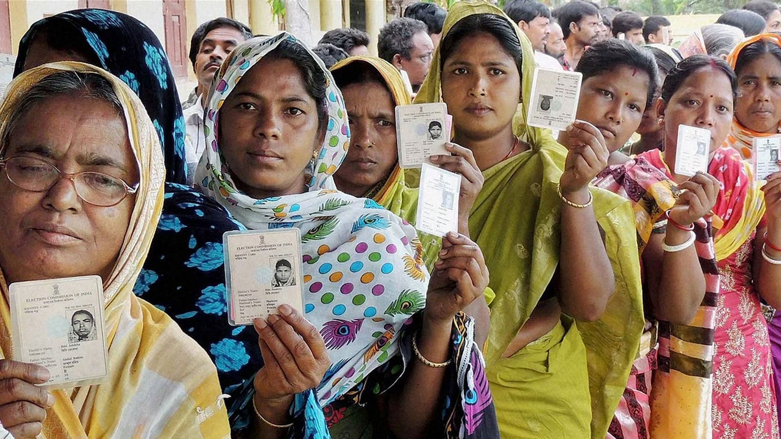 மேற்கு வங்கத்தில் நாளை 2-ஆம் கட்ட வாக்குப்பதிவு: 142 தொகுதிகளில் பலத்த பாதுகாப்புடன் தேர்தல் - களைகட்டும் ஜனநாயகம்!