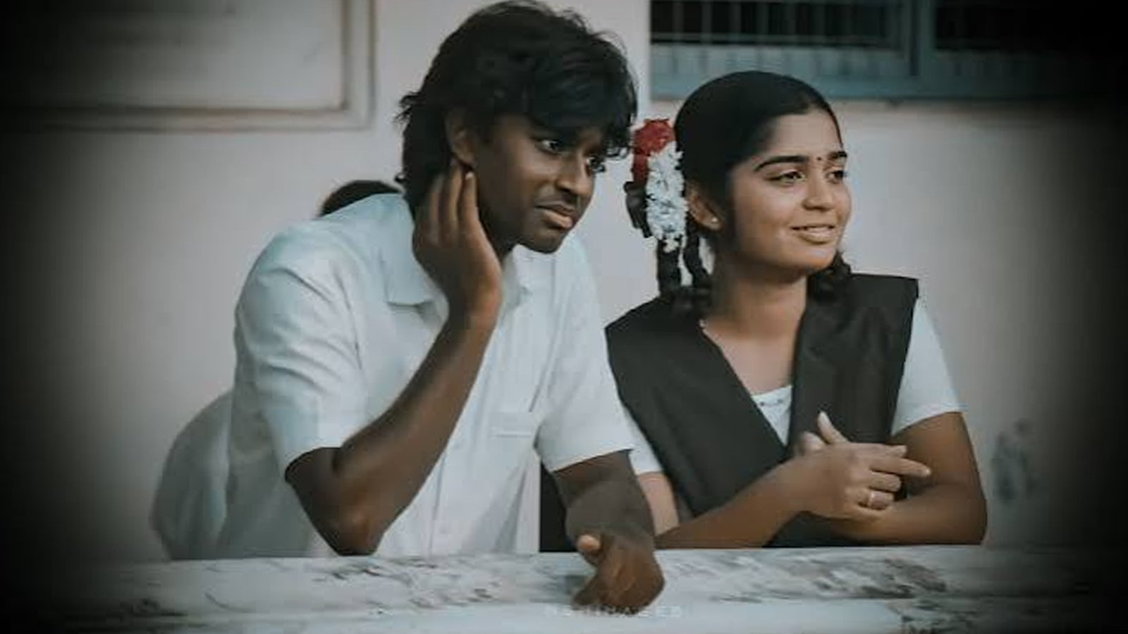 திரைப்படச் செய்தி: '96' படத்தின் பொக்கிஷக் கூட்டணி மீண்டும் இணையும் 'லவ் அண்ட் வார்' (Love and War) - ஃபர்ஸ்ட் லுக் போஸ்டர் வெளியீடு!