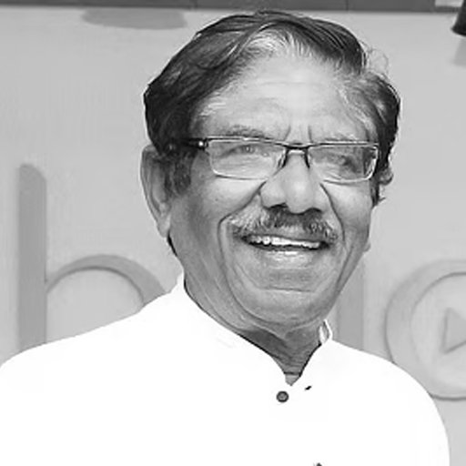 இயக்குநர் இமயம்' பாரதிராஜாவுக்கு அரசு மரியாதை! இறுதிச்சடங்குகளை முழு அரசு மரியாதையுடன் நடத்த முதலமைச்சர் விஜய் அதிரடி உத்தரவு!