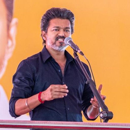 அரசுப்பள்ளியில் தவெக நிகழ்ச்சி நேரலை: தலைமை ஆசிரியை சஸ்பெண்ட்... அரசியல் நிகழ்ச்சிகளுக்கு பள்ளிகளில் இடமில்லை என அமைச்சர் ராஜ்மோகன் எச்சரிக்கை!