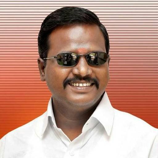 பெண் நிர்வாகி அளித்த புகாரின் பேரில், பாஜக மாநில பொதுச்செயலாளர் கருப்பு முருகானந்தம் அவரது கட்சிப் பொறுப்புகளில் இருந்து அதிரடியாக நீக்கப்பட்டுள்ளார்.
